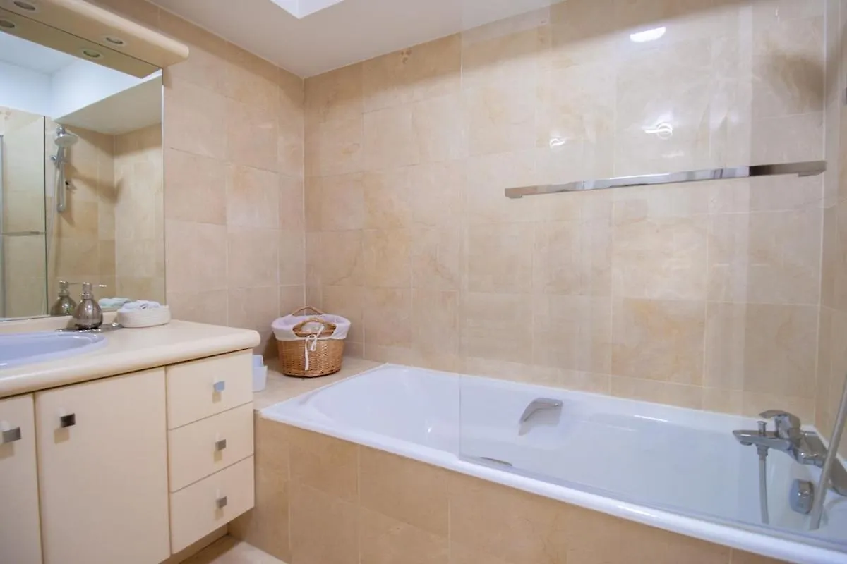 Stylish Escape In The Vibrant 11Th Arrondissement Lejlighed Paris